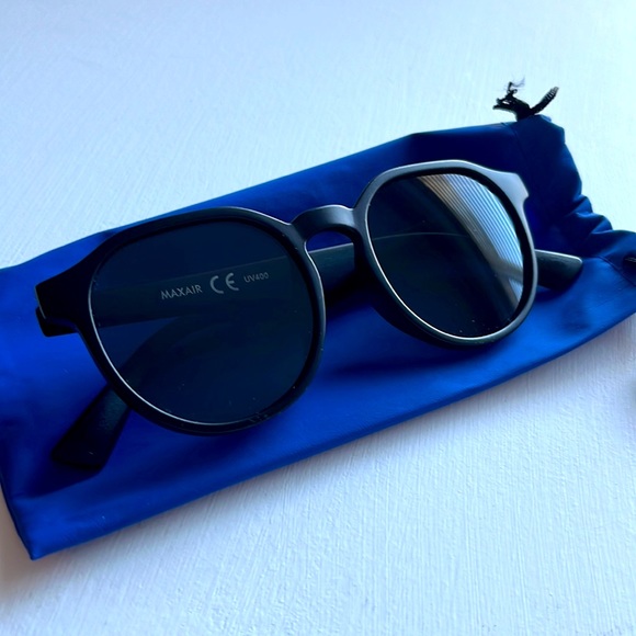 Black sunglasses - Picture 5 of 5